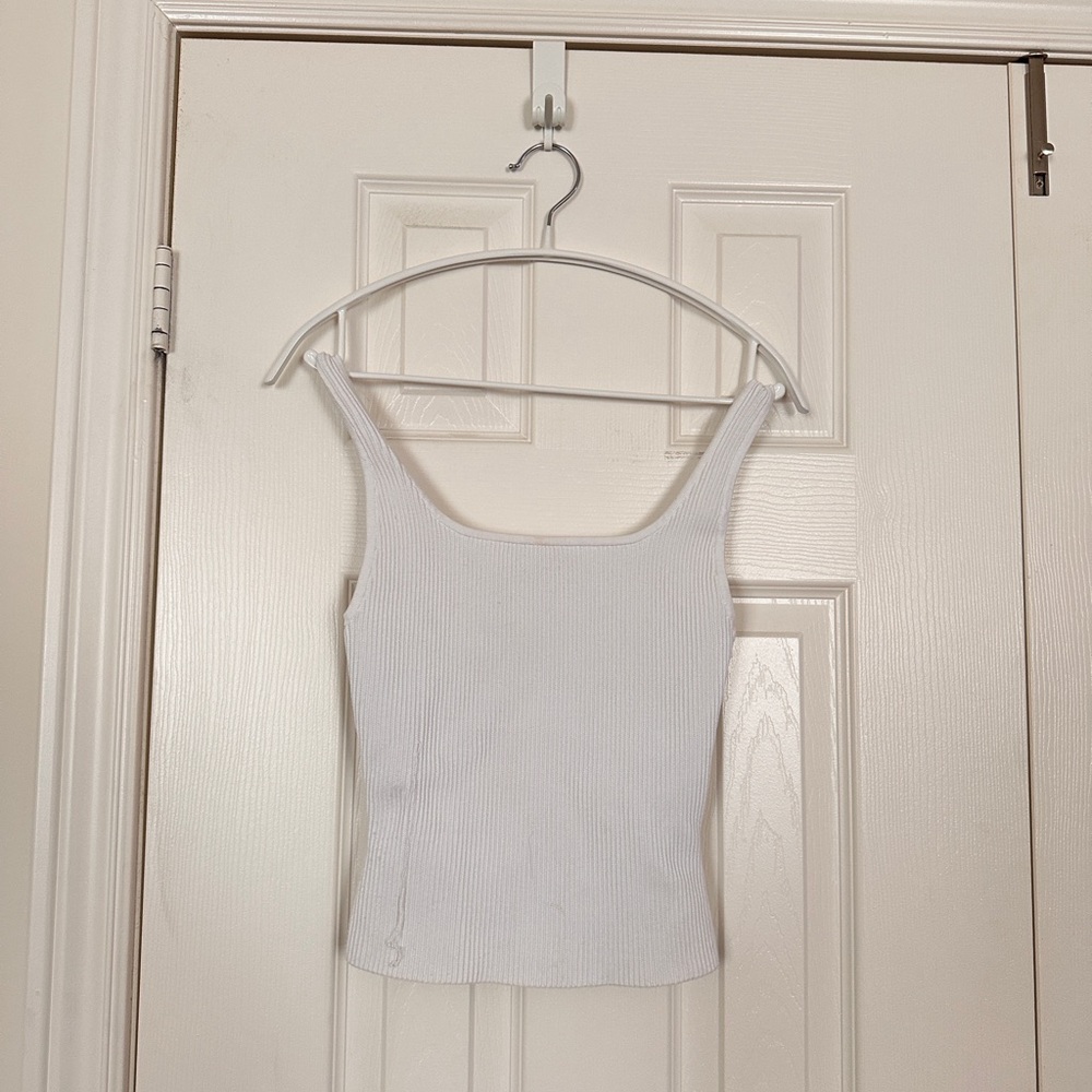 Babaton xs brand new White Ribbed Tank Top